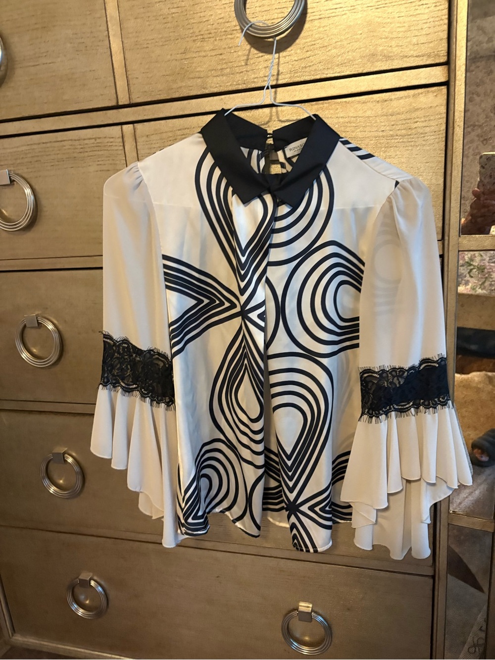 Rinascimento Ivory Blouse with Black Geometric Print and Lace Trim